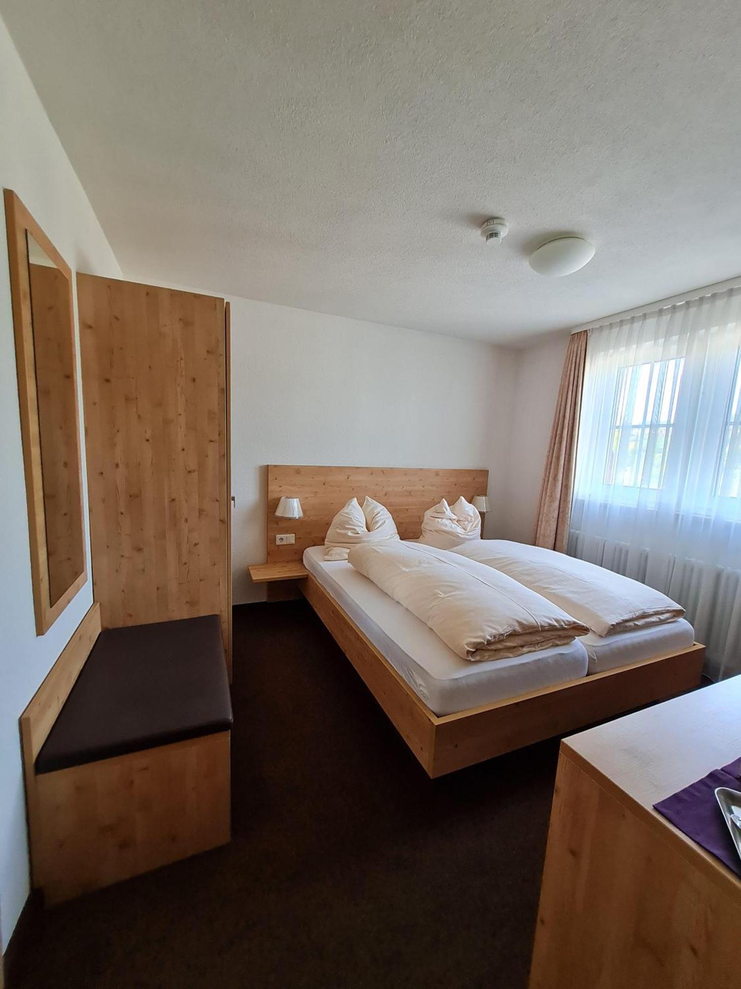 Gasthaus Zum Kranz Lörrach Pokoj fotografie